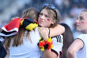 Trauer und Enttäuschung, aber auch Wut bei den Fans der deutschen Nationalelf. (Bild: Keystone)