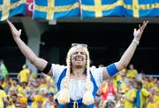   Then the joy is: A Swedish fan to the 2018 World Cup in Russia. (Photo: EPA / FRANCK ROBICHON) 