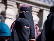 Frauen mit Nikab: Eine Volksinitiative fordert ein gesamtschweizerisches Verhüllungsverbot. Der Bundesrat lehnt das ab, will aber die Regeln verschärfen. (Bild: KEYSTONE/EPA SCANPIX DENMARK/MADS CLAUS RASMUSSEN)