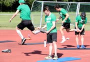 Die NLB-Spieler des HC Thurgau trainieren gemeinsam auf der Sportanlage Güttingersreuti in Weinfelden. (Bild: Mario Gaccioli)
