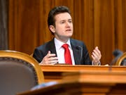 Der Neuenburger FDP-Ständerat Raphaël Comte tritt im nächsten Jahr nicht mehr zur Wiederwahl an. (Bild: KEYSTONE/ANTHONY ANEX)