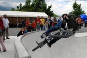 Am 14. Juni 2018 wird der Skate- und Rollerpark Obwalden in Sarnen eröffnet. Er ist der grösste seiner Art in der Zentralschweiz. (Archivbild: Robert Hess)