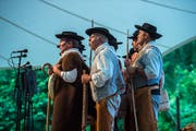 Sie vertreten das Gastland Portugal: Die Grupo Coral e Etnografico da Casa do Povo de Serpa. (Bilder Dominik Wunderli, 29. Juni 2018)