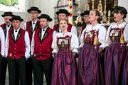 Trachtenweihe des Jodlerklubs Blatten am Sonntag, 3. Juni 2018, in der Pfarrkirche Malters. (Bild: Philipp Schmidli)
