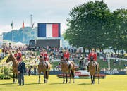 Enttäuschte Gesichter: Die Schweizer Springreiter müssen in St. Gallen weiterhin auf einen Sieg am Nationenpreis warten. (Bild: Urs Bucher (Gründenmoos, 3. Juni 2018))