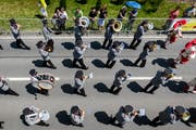 Die Brass Band Feldmusik Winikon am Luzerner Kantonal-Musiktag 2018. (Bild: Philipp Schmidli (Eschenbach, 3. Juni 2018))