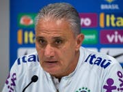 Brasiliens Nationaltrainer Tite nimmt kein Blatt vor den Mund (Bild: KEYSTONE/EPA/PETER POWELL)