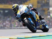 Tom Lüthi verliert auf dem Circuit in Assen pro Runde mehr als zwei Sekunden auf die Topfahrer (Bild: KEYSTONE/EPA/EDDY LEMAISTRE)