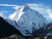 Paradies für Bergsteiger: In Pakistan stehen einige der höchsten Berger der Welt, darunter der berühmte über 8600 Meter hohe K2. (Bild: KEYSTONE/EPA/HO)