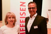 Verwaltungsratspräsidentin Suzanne Thür und der zukünftige Vorsitzende der Bankleitung, Urs Röthlisberger. (Bild: Werner Lenzin)