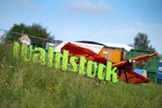 Waldstock-Open-Air-Spektakel hat dieses Jahr das Motto «Willkomme Dihei». (Bild: Maria Schmid (Steinhausen, 4. August 2017))