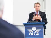 Der Chef des Branchenverbandes IATA, Alexandre de Juniac, geht von einem starken Gewinneinbruch bei Airlines aus. (Bild: KEYSTONE/CYRIL ZINGARO)