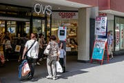 Die OVS-Filiale an der Hertensteinstrasse in Luzern. (Bild: Philipp Schmidli, 1. Juni 2018)