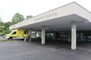 Gemäss dem Vorschlag des Verwaltungsrats der Spitalverbunde soll der Standort Wil erhalten werden. (Bild: Hans Suter)