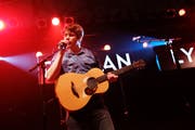 Damian Lynn bei seinem Auftritt vor zwei Jahren am Open Air Tells Bells. (Bild: Dominik Wunderli, 23. 7. 2016)