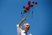 Der Kandidat der grössten Oppositionspartei des Landes, Muharrem Ince, hier bei einem Auftritt in Istanbul, gilt als grösster Herausforderer Erdogans. (Emrah Gurel/AP (3.Juni 2018))