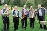 Die legendären Gino-Boys: Christian Stähli, Emil Müller, Hans Kunz, Martin Schlatter und Gery Holenstein. (Bild: Salome Preiswerk Guhl)
