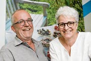 Hanspeter und Yvonne Baer haben die Ceposa gegründet und aufgebaut. Nun haben sie das Unternehmen verkauft. (Bild: Donato Caspari)