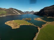 Das Südufer des Alpnachersees heute. Hier sollen künftig Flach- wasserzonen entstehen. (Bild: PD)