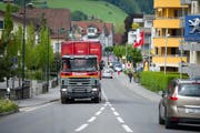 Auf der Brünigstrasse in Alpnach soll inskünftig Tempo 30 gelten. (Bild: Corinne Glanzmann (24. Mai 2016))