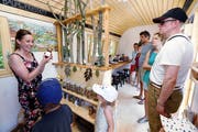 Im neuen Labor gibt es für kleine Naturdetektive viel zu entdecken.(Bild: Werner Schelbert)