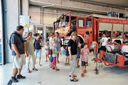 Hunderte Besucher besichtigten am Samstag das neue gemeinsame Depot in Buriet-Thal. (Bild: Max Tinner)