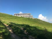 Noch vor wenigen Tagen war das Berggasthaus eingerüstet. (Bild PD)