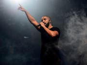 Erfolgreicher als die Beatles: Der kanadische Rapper Drake ist derzeit mit sieben Songs seines neuen Albums «Scorpion» in den Top Ten der US-Charts vertreten. (Bild: Keystone/Invision/AP/JONATHAN SHORT)