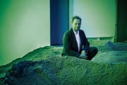 Olaf Nicolai regt in der Lokremise zum Nachdenken über reale und imaginäre Landschaften ein. (Bild: Ralph Ribi (St. Gallen, 6. Juli 2018))