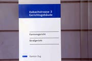 Am Mittwochmorgen fällte das Zuger Strafgericht das Urteil gegen den Schläger von Baar. (Bild: Werner Schelbert)