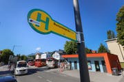 Zehn Minuten zu Fuss in die Altstadt: Der Reisebus-Terminal Nonntal in Salzburg. Bild: Salzburger Nachrichten/Robert Ratzer