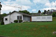 Der «Alte Kindergarten» soll wegen Platzmangels und Sanierungsbedarfs einem Neubau weichen. (Bild: Alessia Pagani)
