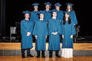 Strahlende Gesichter: Die High-School-Absolventen der International Rheintal School. (Bild: PD)