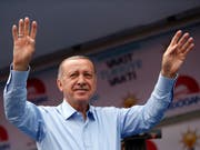 Weil die Finanzmärkte Angst haben, dass der türkische Präsident Recep Tayyip Erdogan die Autonomie der Notenbank beschneiden könnte, ist der Wert der Lira stark gesunken. (Bild: KEYSTONE/AP/LEFTERIS PITARAKIS)