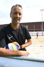 Tom Schnegg ist OK-Präsident der Amriswiler Beachvolley-Woche. (Bild: Rita Kohn)