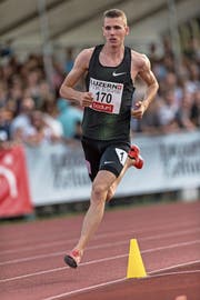 Der Sempacher Jonas Schöpfer, hier am Meeting von Luzern, wo er im internationalen Feld über 800 Meter eine Zeit von 1:48,88 läuft und Siebter wird. (Bild: Roger Grütter (Luzern, 9. Juli 2018)
