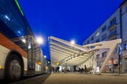 Die Calatrava-Wartehalle auf dem Bohl: Wird sie wieder zum Stolperstein für eine Marktplatz-Vorlage? (Bild: Hanspeter Schiess - 14. April 2015)