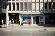 Die Tell Apotheke am Pilatusplatz in Luzern schliesst nächste Woche. Bild: (Jakob Ineichen, 13.Juli 2018).