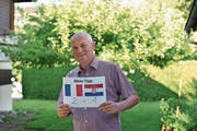 Bruno Huberson tippt im WM-Final für Frankreich. Der Franzose lebt seit 1977 in Buchs. (Bild: Heini Schwendener)