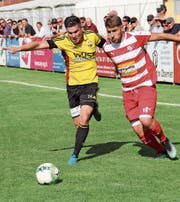 Altstätten (links) und Gastgeber Montlingen fordern Turnierfavorit Widnau heraus. (Bild: dsi)