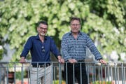 Herbert Imbach (links, parteilos) und Martin Waldis (SVP) kämpften am Sonntag um das Amt des Gemeindepräsidenten. Imbach holte im zweiten Wahlgang am meisten Stimmen. Bild: Dominik Wunderli (10. Juni 2018)