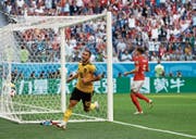 Eden Hazard lächelt nach seinem Tor zum 2:0-Endstand. (Bild: Petr David Josek/AP (St. Petersburg, 14. Juli 2018))