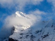 Im Eigergebiet oberhalb von Grindelwald BE ist ein Bergsteiger tödlich verunglückt. (Bild: KEYSTONE/JEAN-CHRISTOPHE BOTT)