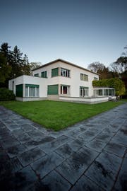 Aussenansicht der Villa "Senar" in Hertenstein (Bild Pius Amrein)
