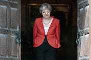 Theresa May erwartet auf Chequers die Ankunft von US-Präsident Donald Trump. (Bild: Jack Taylor/Getty (London, 13. Juli 2018))