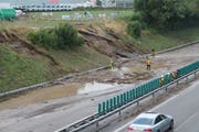 Im Bereich der SBB-Brücke, auf der Höhe des Larag-Areals hatte sich ein Erdrusch gelöst.