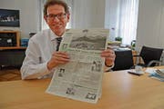 Schon vor 25 Jahren gab es Sommerserien, wie Regierungsrat und Historiker Jakob Stark anhand einer damaligen Ausgabe der «Appenzeller Zeitung» zeigt. (Bild: KER)