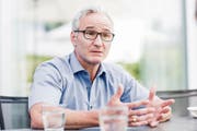 Sollte Oliver Gröble (parteilos) die Nachfolge von Fredi Widmer antreten, will er das rasante Wachstum in Wittenbach stoppen. (Bild: Mareycke Frehner)
