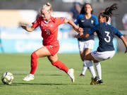 Torschützin Alisha Lehmann lässt die Französin schlecht aussehen (Bild: KEYSTONE/ENNIO LEANZA)