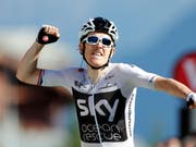 Geraint Thomas freut sich über den Solosieg und das Maillot jaune (Bild: KEYSTONE/EPA/SEBASTIEN NOGIER)